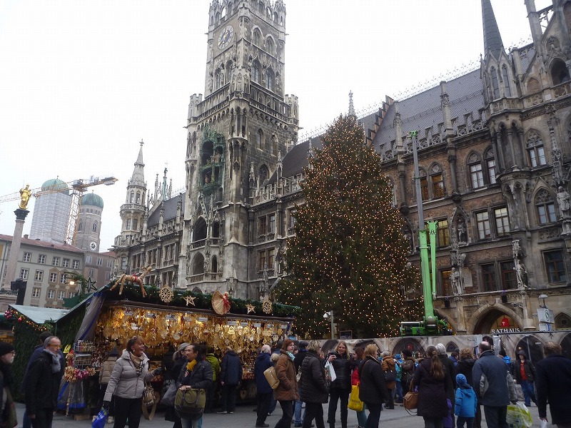 20141204munich1244marienplatz.jpg