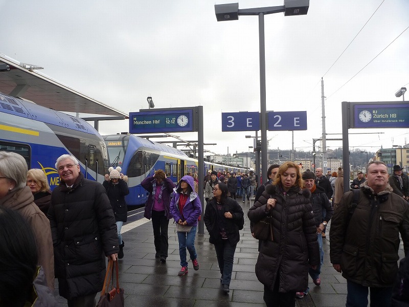 20141207salzburg1154hauptbahnhof.jpg