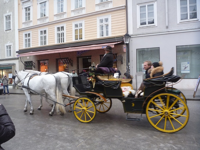 20141207salzburg1245domplatz.jpg