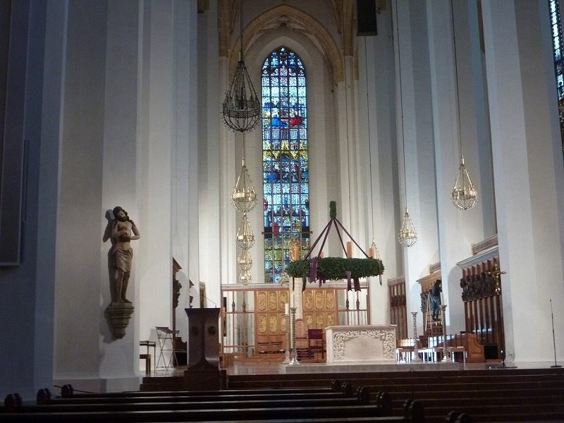 20141208munich1250frauenkirche.jpg