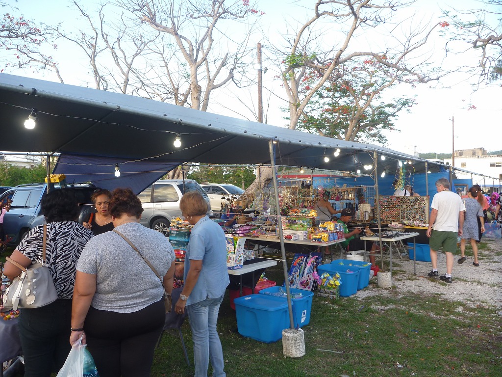 180419saipanstreetmarket1803.jpg