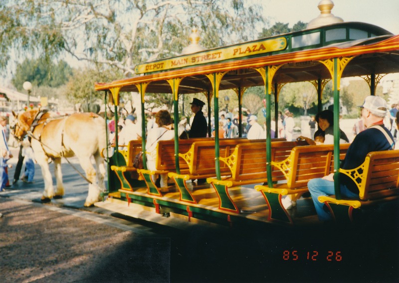 851226disneyland2.jpg