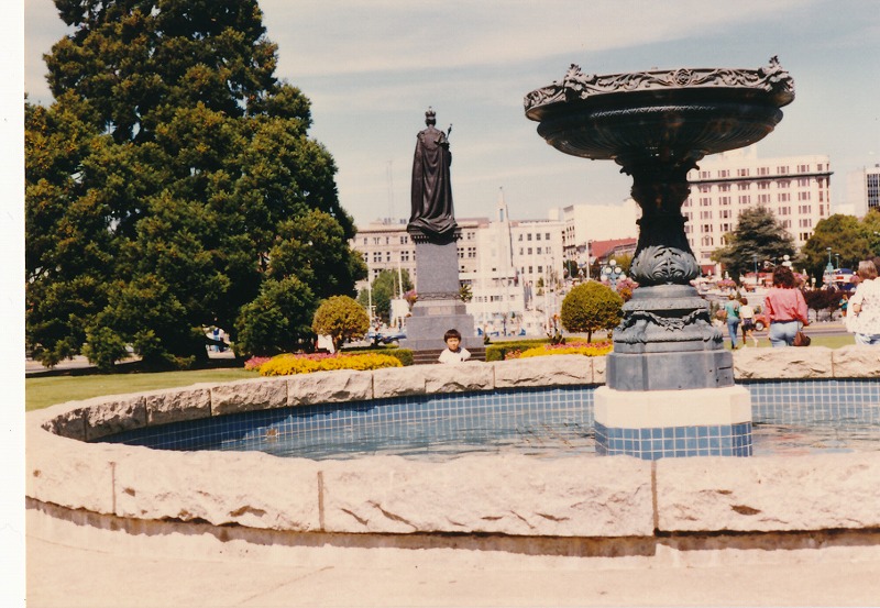850814victoria.jpg